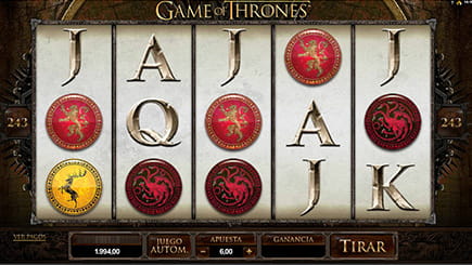 Tablero normal de la tragaperras Game of Thrones con los símbolos de las casas de la serie.